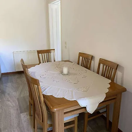 Eleni's House