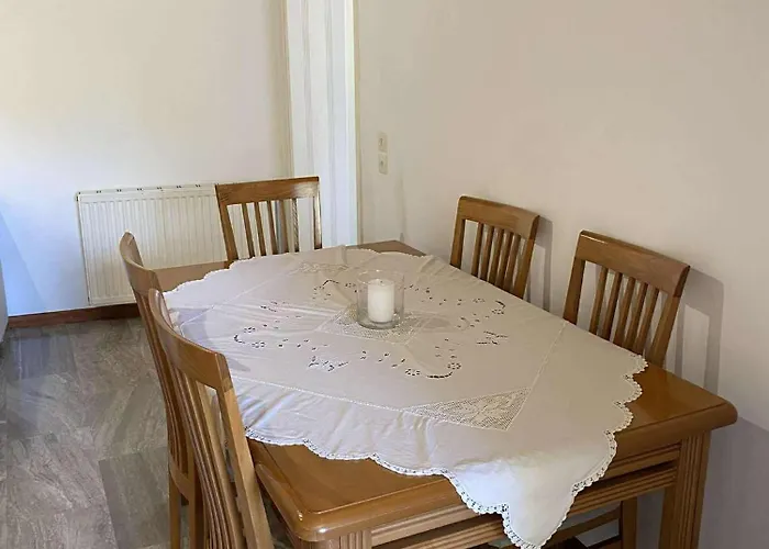 Eleni's House